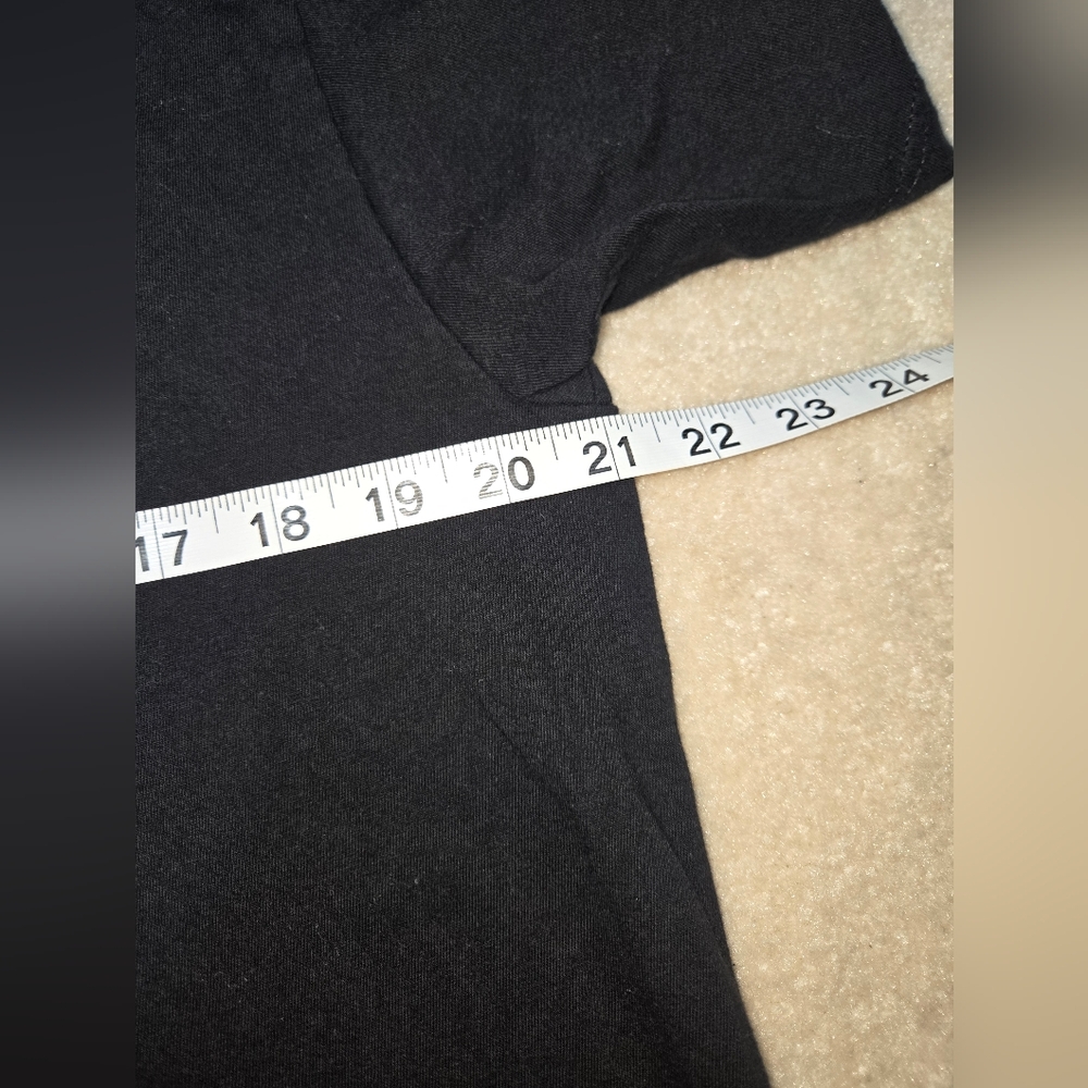 Rolling Stones Black and Red Men's L T-Shirt - Picture 7 of 10